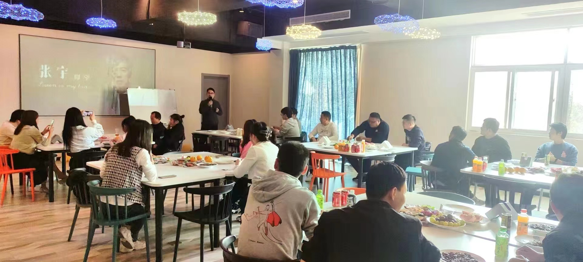 圖片13 圖片13